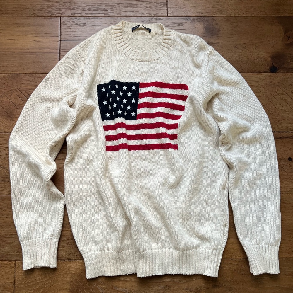 Lot of 2 Brandy Melville American Flag Sweaters - Picture 4 of 4